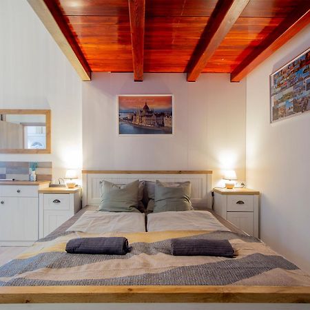 Dob Apartment With Ac Budapeszt Zewnętrze zdjęcie